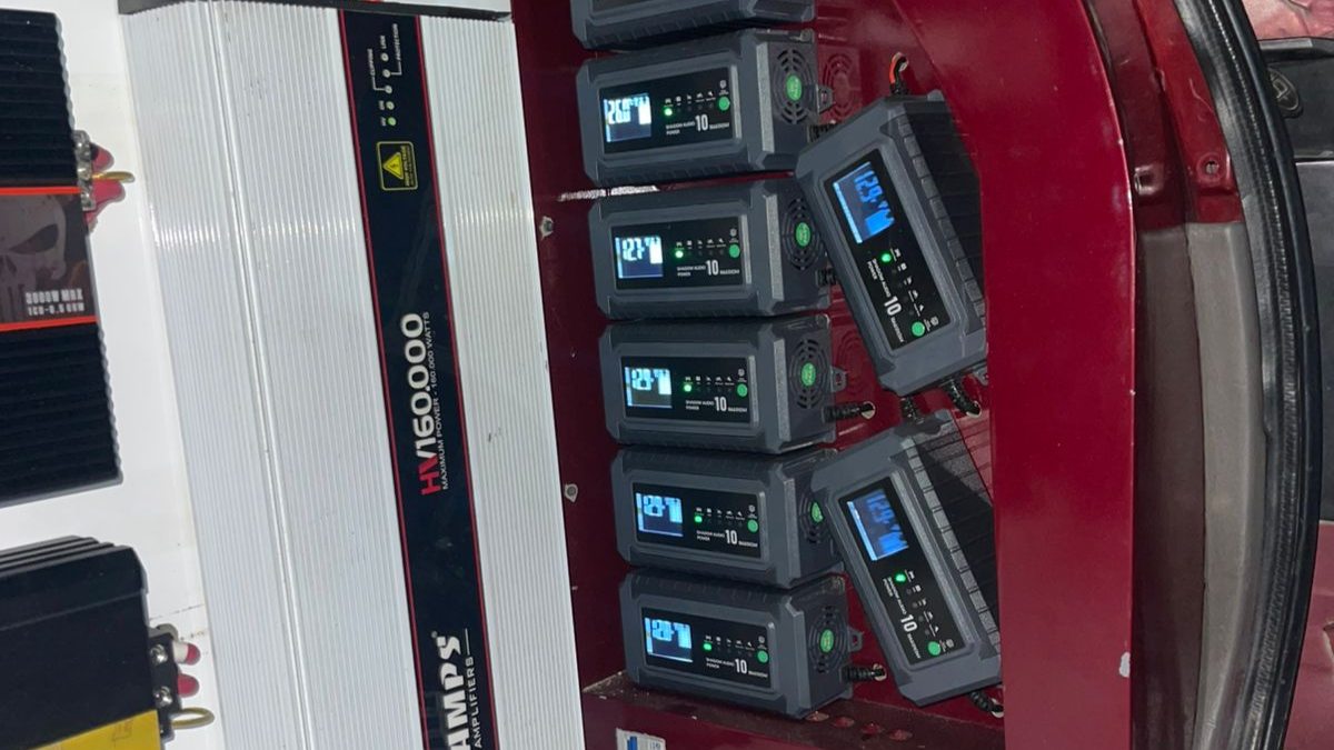 d13726e29d6099310b407a3f7dea2299